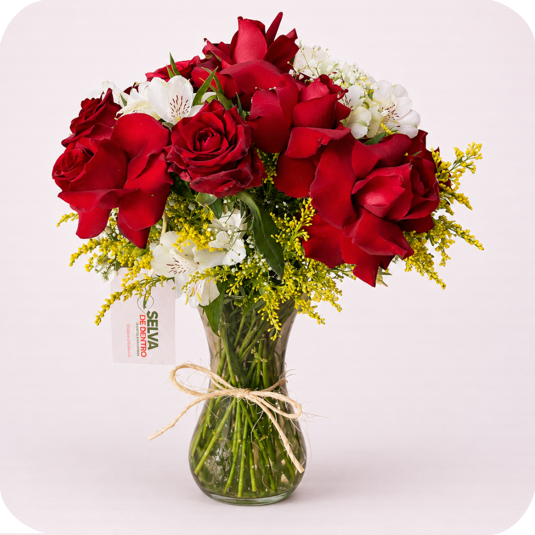 Arranjo Elegance de Rosas no Vaso de Vidro
